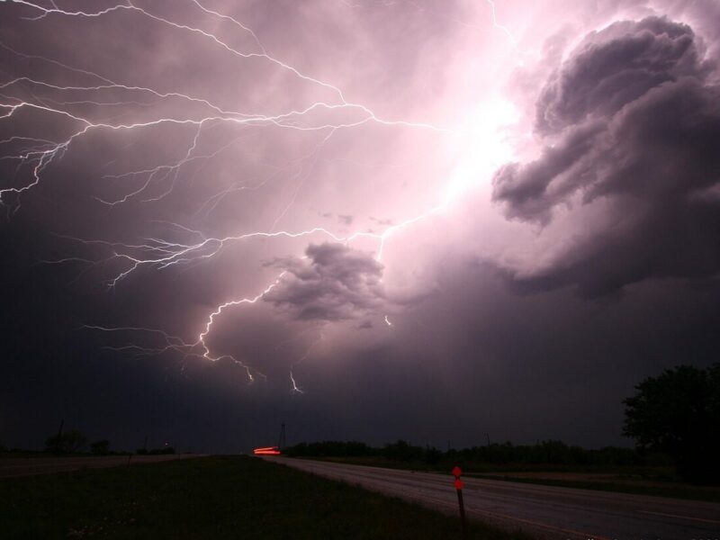 lightning, thunder, lightning storm, night sky, storm, energy, power, nature, electricity, strike, light, thunderstorm, danger, bolt, sky, flash, weather, electric, lightning bolt, powerful, cloud, thunderbolt, dark, bright, electrical, rain, shock, night, charge, flare, storm clouds, dramatic, climate