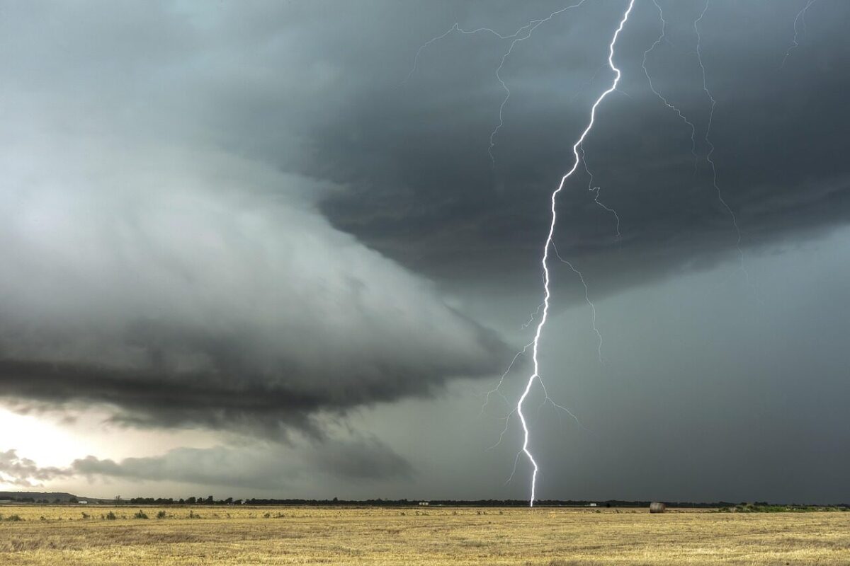lightning, clouds, thunderstorm, thunder, rain, energy, nature, storm, weather, lightning, lightning, lightning, lightning, lightning, thunderstorm, thunder, thunder, storm, storm