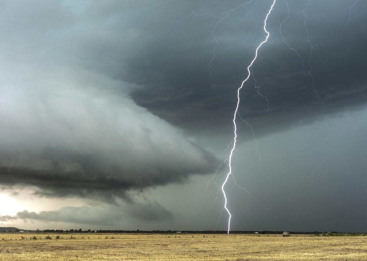 lightning, clouds, thunderstorm, thunder, rain, energy, nature, storm, weather, lightning, lightning, lightning, lightning, lightning, thunderstorm, thunder, thunder, storm, storm