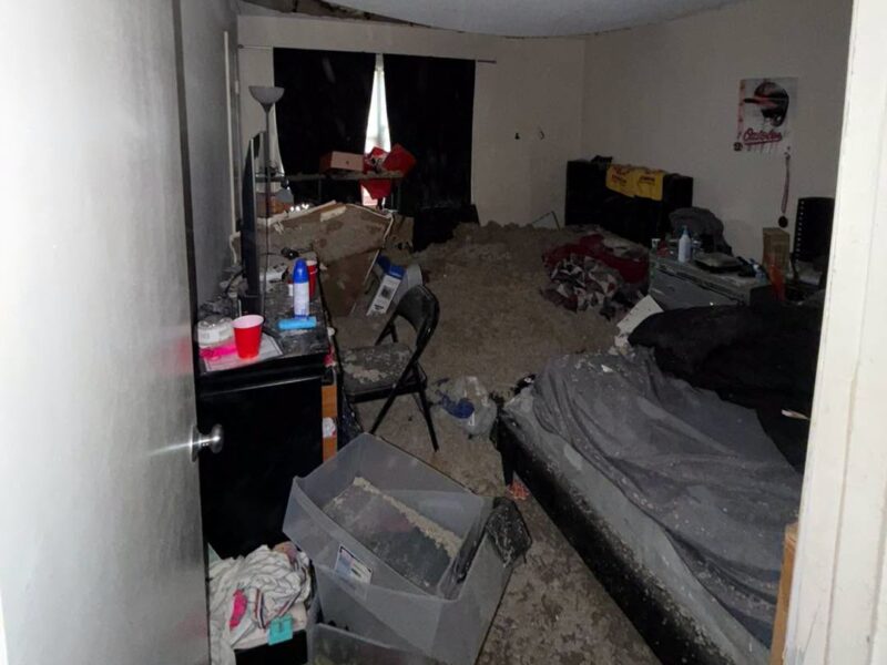 Ceiling collapse injures two at Edgewood townhouse